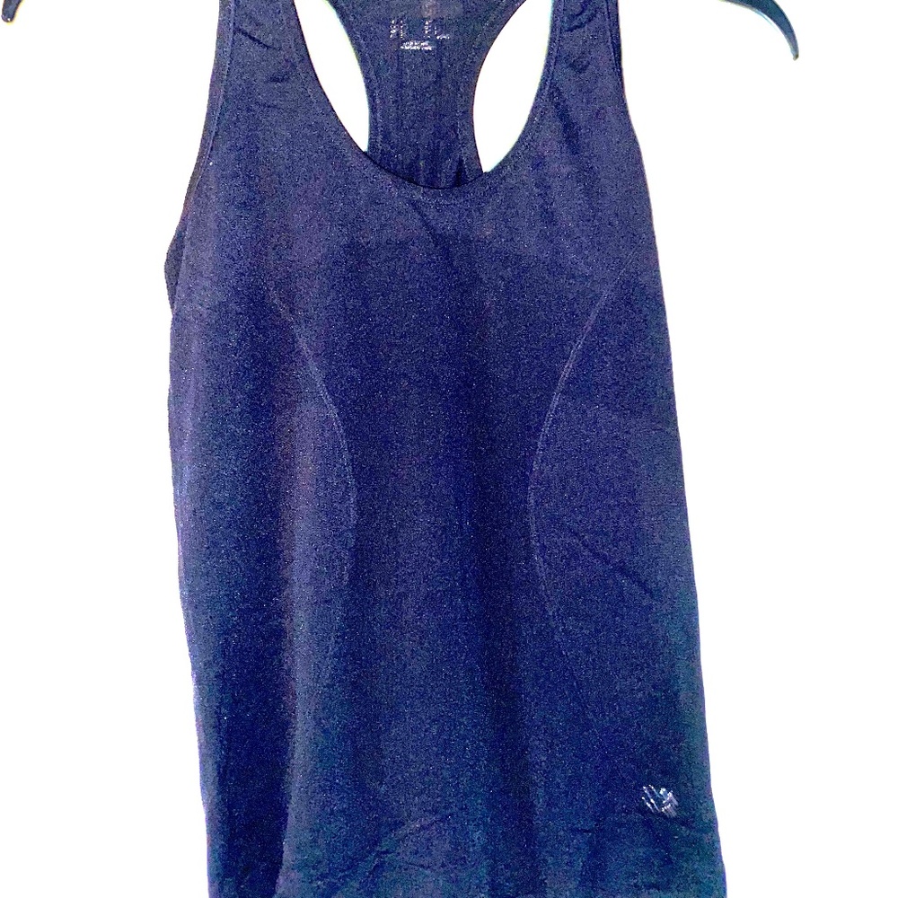 workout tank